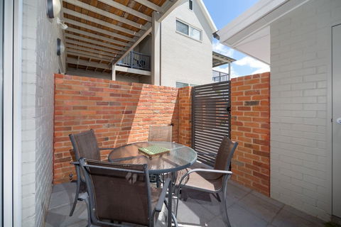 Waterstreet Apartment - Accommodation Mooloolaba 1