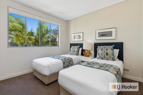 WAVE CULTURE 1204 - BEACH BLISS - Accommodation Mooloolaba 1