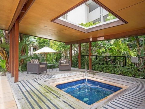 WAVE CULTURE 1204 - BEACH BLISS - Accommodation Mooloolaba 0