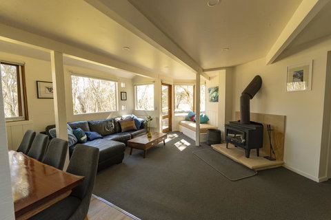 Wedgetail - Accommodation Mooloolaba 1