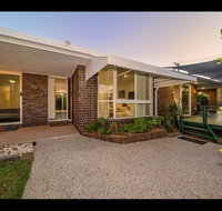 Woorim Secluded Palms Cottage - Accommodation Mooloolaba