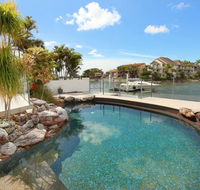 Yulunga 20 - 4 BDRM Canal Home with Pool - Accommodation Mooloolaba