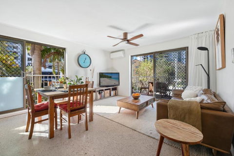 2.13 Muraban - Accommodation Mooloolaba 3