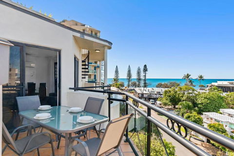2 Bedroom Apartment, Sleeps 5 In Central Mooloolaba Resort - Accommodation Mooloolaba 1