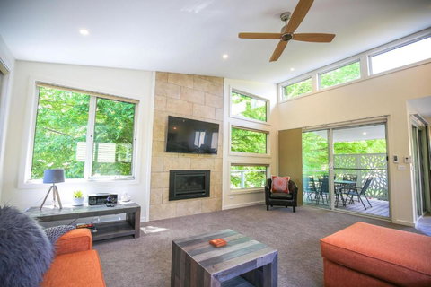 Aberdeen - Accommodation Mooloolaba 1