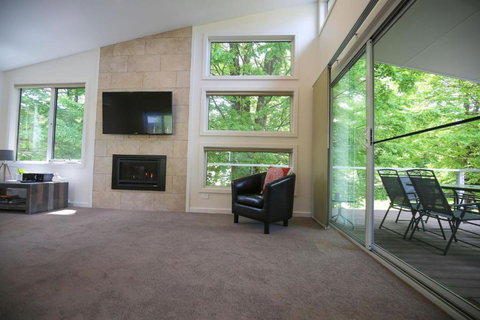 Aberdeen - Accommodation Mooloolaba 2