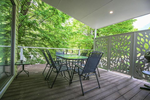 Aberdeen - Accommodation Mooloolaba 4