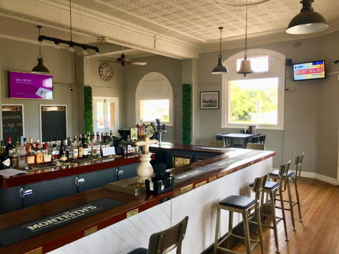 Abermain Hotel - Accommodation Mooloolaba 4