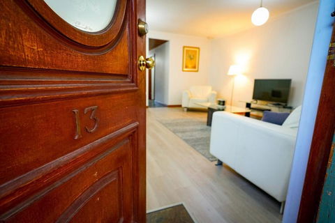 Adelaide Style Accommodation-Getaway In North Adelaide- Close To City - Accommodation Mooloolaba 0