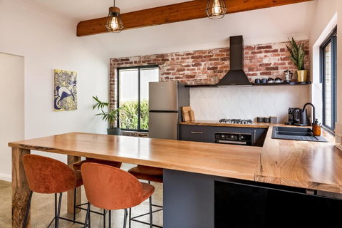 Alley Cats - Accommodation Mooloolaba 4