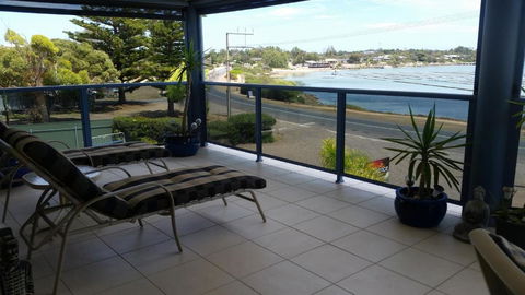 Ambience Apartments Penthouse - Accommodation Mooloolaba 3