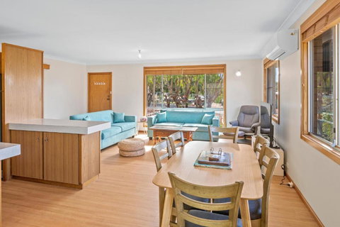 Apples - Accommodation Mooloolaba 2