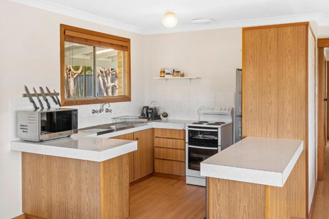 Apples - Accommodation Mooloolaba 1