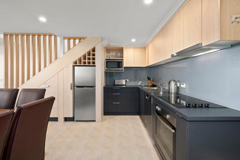 Arlberg 6 - Accommodation Mooloolaba 1
