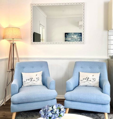 Autumn Beauty - Garden Cottage 4 - Accommodation Mooloolaba 3