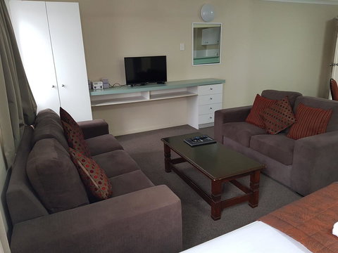 Southport Motel & Apartments - Accommodation Mooloolaba 9