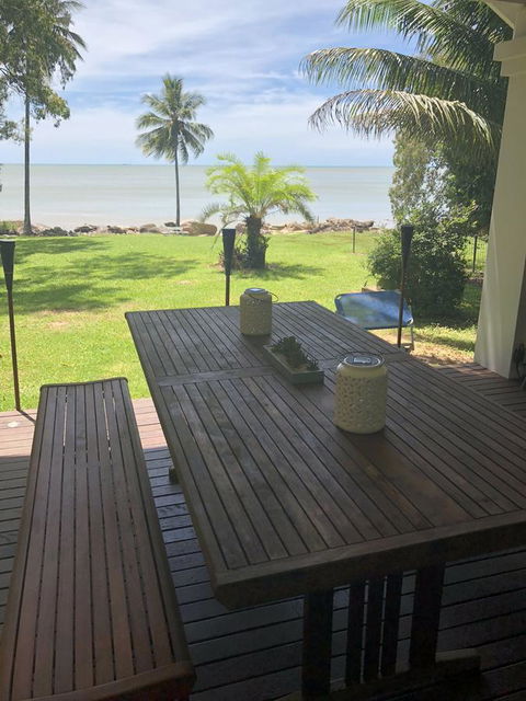 Cairns Beach House Our Oasis - Accommodation Mooloolaba 39