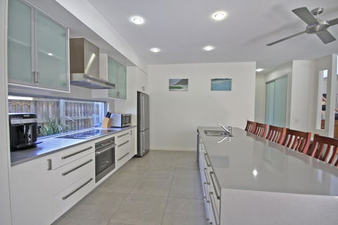 48 Boardrider Crescent, Mt Coolum - Pet Friendly, WiFi, Linen Incl. 500 BOND - Accommodation Mooloolaba 3