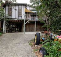 Five Bimba Tractor House - Accommodation Mooloolaba