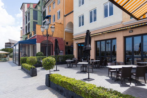 The Residences@Hillside - Accommodation Mooloolaba 18