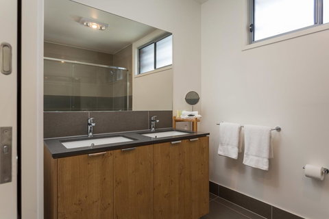 The Residences@Hillside - Accommodation Mooloolaba 9