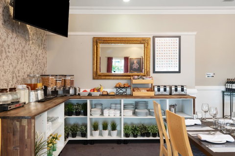 Coopers Colonial Motel - Accommodation Mooloolaba 31