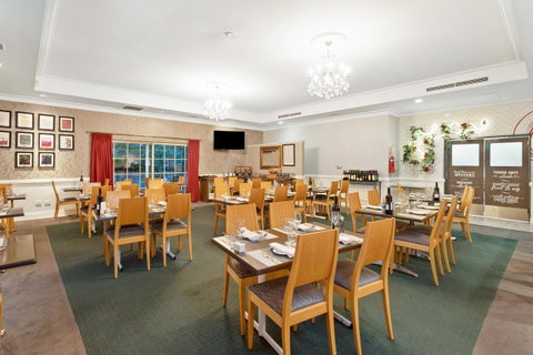 Coopers Colonial Motel - Accommodation Mooloolaba 11