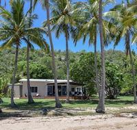 Cockle Bay House - Accommodation Mooloolaba