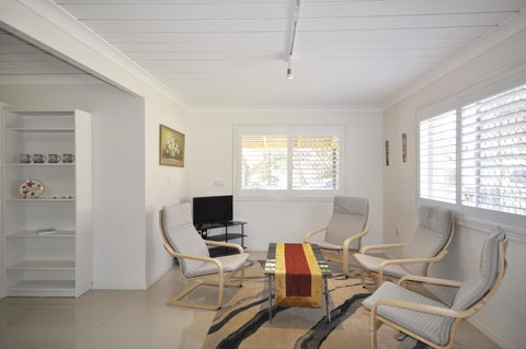 Ocean Wave - Accommodation Mooloolaba 10