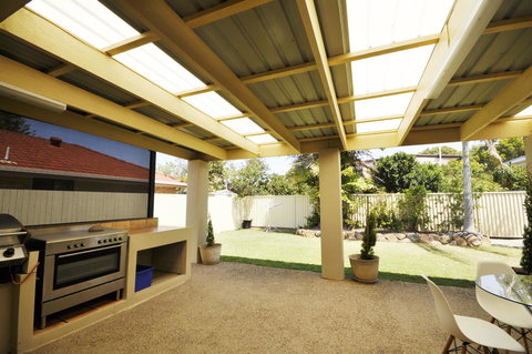 Ocean Wave - Accommodation Mooloolaba 17