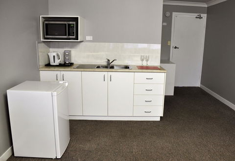 Bribie Island Square - Accommodation Mooloolaba 3