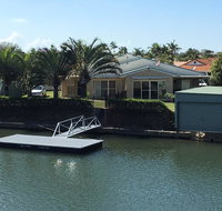Private Canal Duplex with Pontoon - Oleander Drive Bongaree - Accommodation Mooloolaba