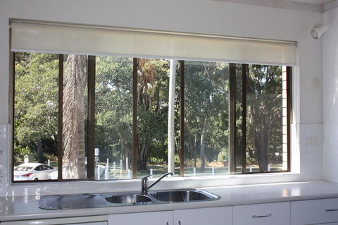 Close To Surf Beach, Surf Club, Hotel And Shops - Boyd St, Woorim - Accommodation Mooloolaba 16