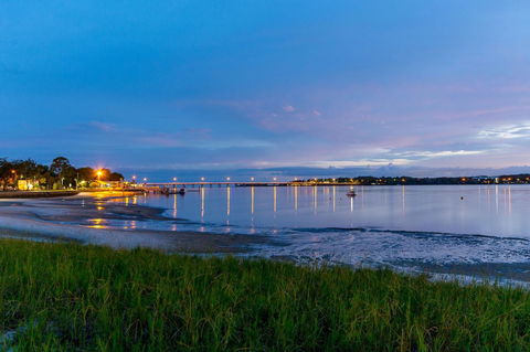 Close To Surf Beach, Surf Club, Hotel And Shops - Boyd St, Woorim - Accommodation Mooloolaba 13