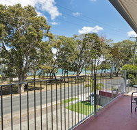 First floor unit close to shops park and waterfront - Accommodation Mooloolaba