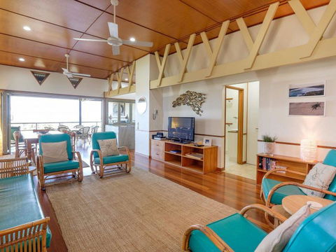 Claytons 1 By Discover Stradbroke - Accommodation Mooloolaba 3
