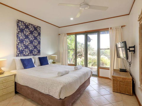 Claytons 1 By Discover Stradbroke - Accommodation Mooloolaba 4