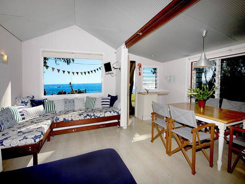 Sea Shanties - Accommodation Mooloolaba 3