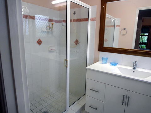 Gone Fishin - Accommodation Mooloolaba 15