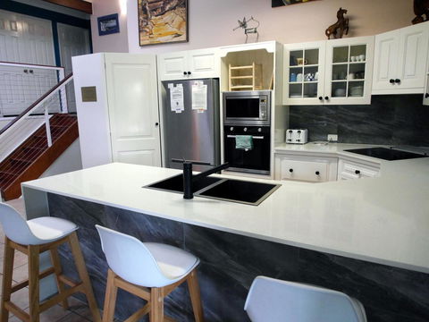 Gone Fishin - Accommodation Mooloolaba 1