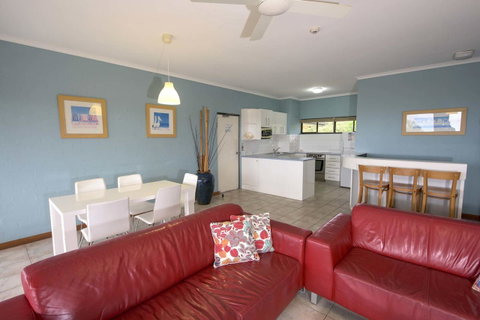 Anchorage On Straddie - Accommodation Mooloolaba 9