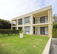 'Bagnall Views' 2/161 Government Rd - Stylish  modern duplex across the road to the waters edge - Accommodation Mooloolaba
