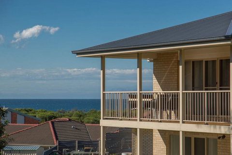 'Banksia Atura' At Tura Beach - Accommodation Mooloolaba 1