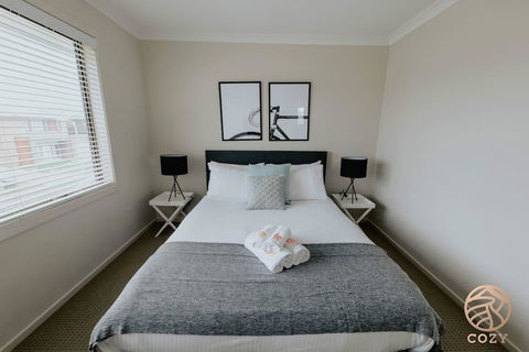 113, Balanchin Street Family Resort In Point Cook - Accommodation Mooloolaba 1