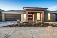 Book Clyde Accommodation Vacations Accommodation Mooloolaba Accommodation Mooloolaba