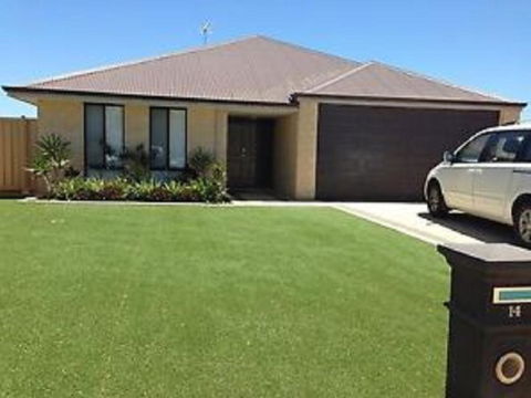 14Rosapark House - Accommodation Mooloolaba 3