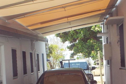 15 Robert Johnstone Parade - Accommodation Mooloolaba 3