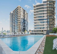 2 Bed Brisbane Resort Apartment - Accommodation Mooloolaba
