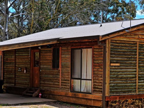 Cabin 3 - Snowy Accommodation - Accommodation Mooloolaba 0