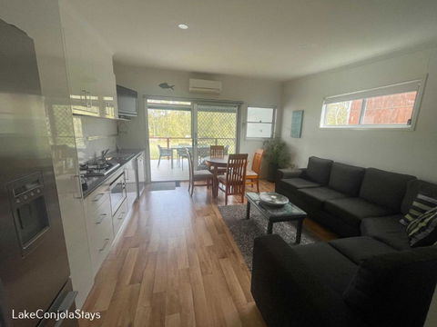 Cabin 51 - Lake Conjola - Accommodation Mooloolaba 2
